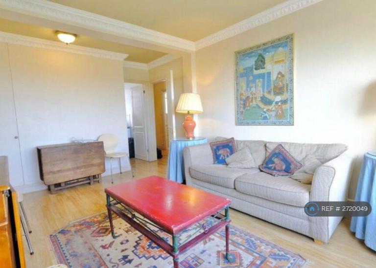 1 bedroom flat in Rockley Court, London, W14 (1 bed) (#2720049)