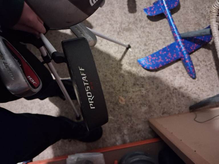 Wilson juniours golf clubs