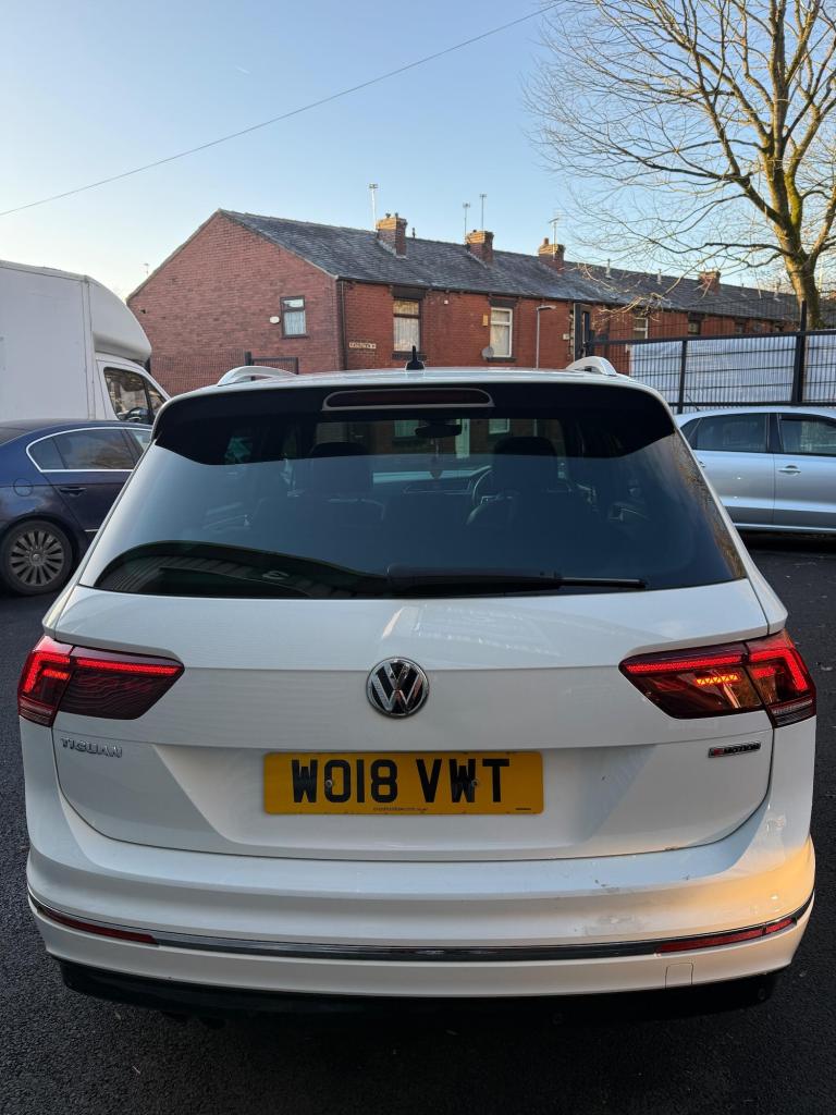 2018 Volkswagen Tiguan 2.0 TDi 190 4Motion R-Line 5dr DSG ESTATE DIESEL Automatic