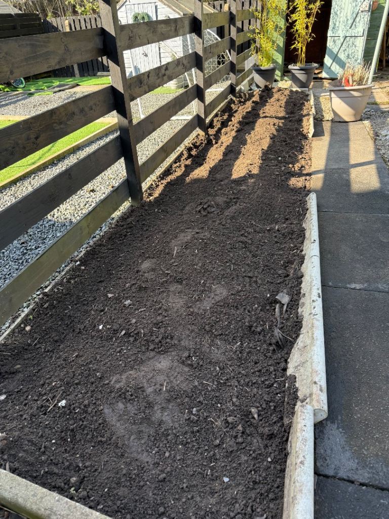 Free garden soil perfect for a new build garden 