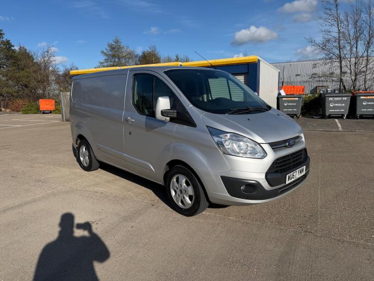 2017 Ford Transit Custom 2.0 TDCi 130ps Low Roof Limited Van PANEL VAN Diesel Manual