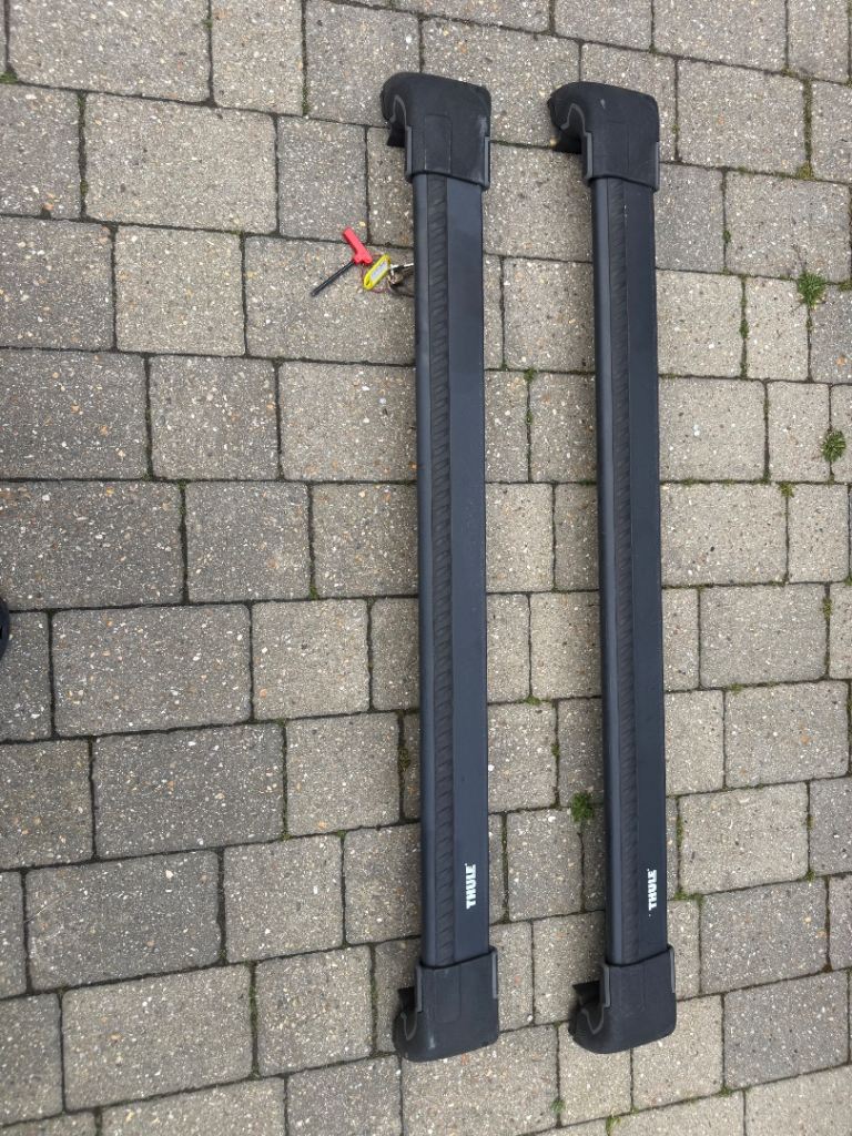 Thule roof bars Mitsubishi outlander 