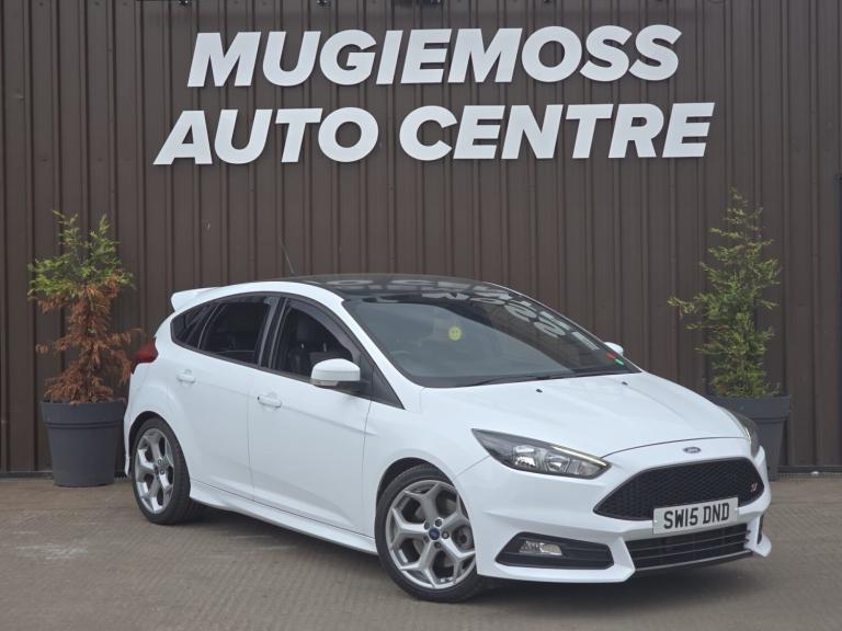FORD FOCUS 2.0 TDCi ST-2 2015