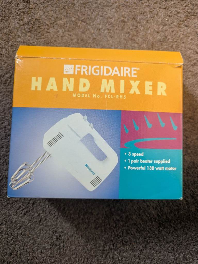 Frigidaire Model FCL-RH5 Electric Hand Mixer 3-Speed. Frigidaire. White.
