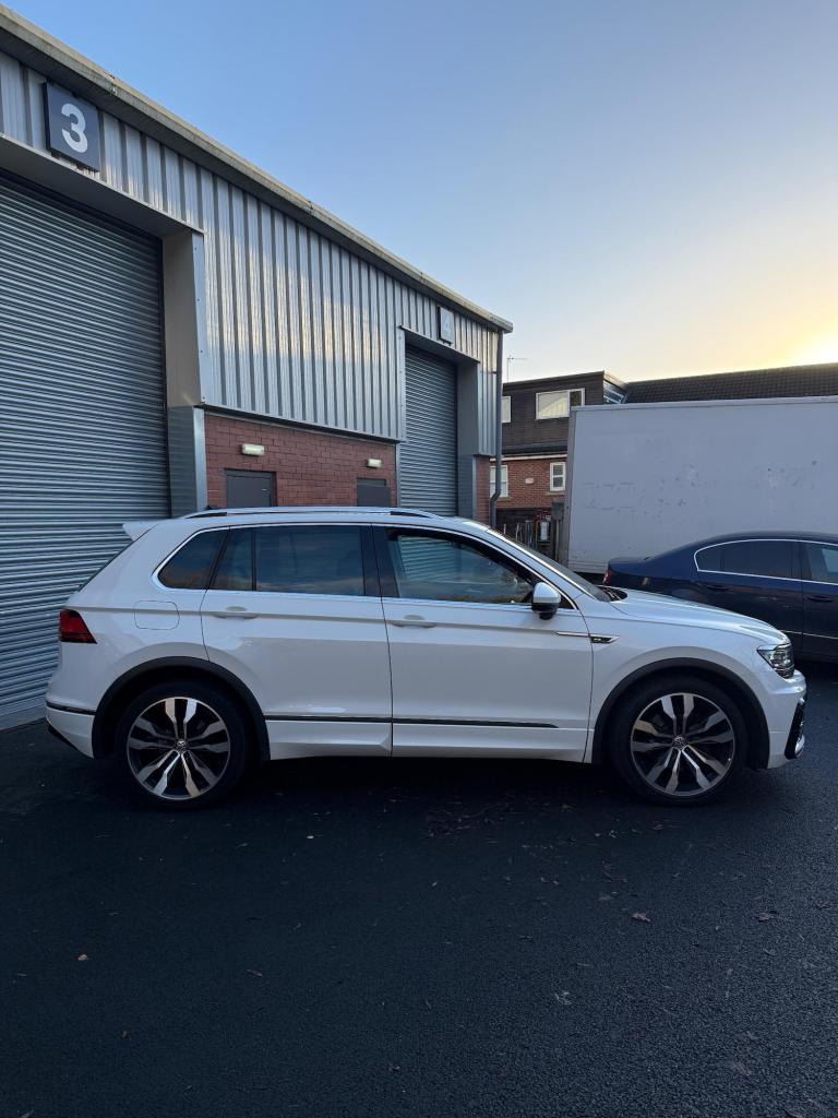 2018 Volkswagen Tiguan 2.0 TDi 190 4Motion R-Line 5dr DSG ESTATE DIESEL Automatic