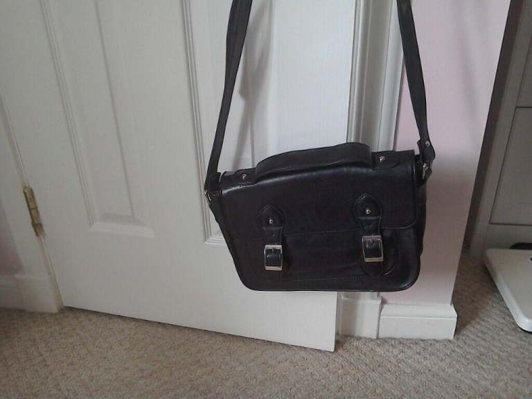 image for Black handbag never used