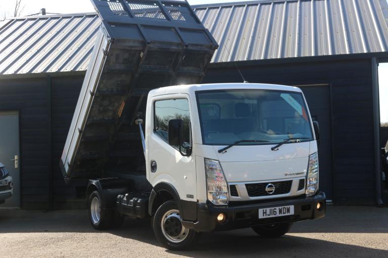 2016 Nissan Cabstar 35.14 dCi Tipper CHASSIS CAB Diesel Manual