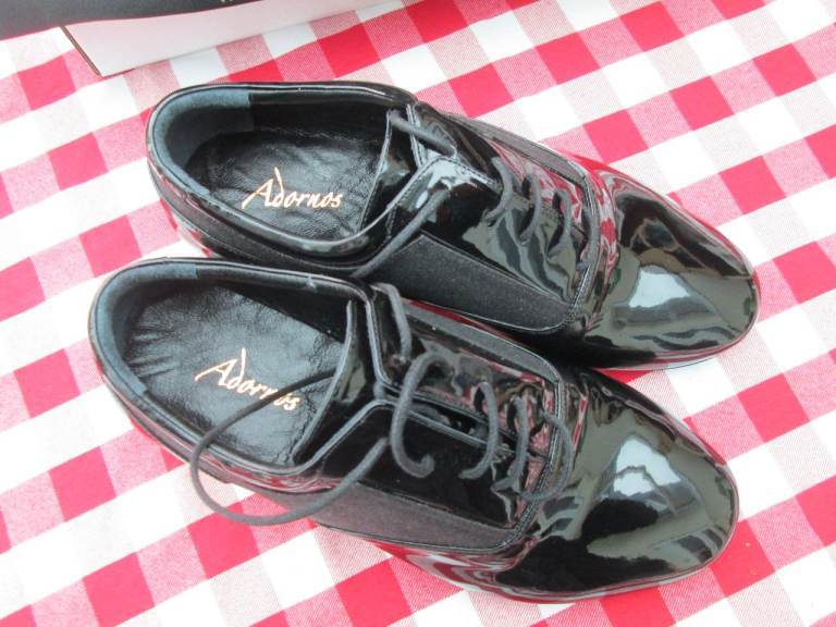 Adornos Dance Shoes. Patent Leather 7.5  wide (41 / 42). Tango, Latin, Salsa, WCS, Ballroom