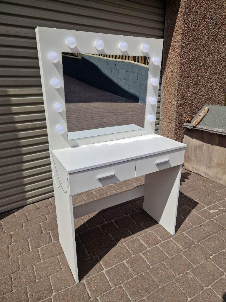 White Dressing Table with Mirror and LED Lights