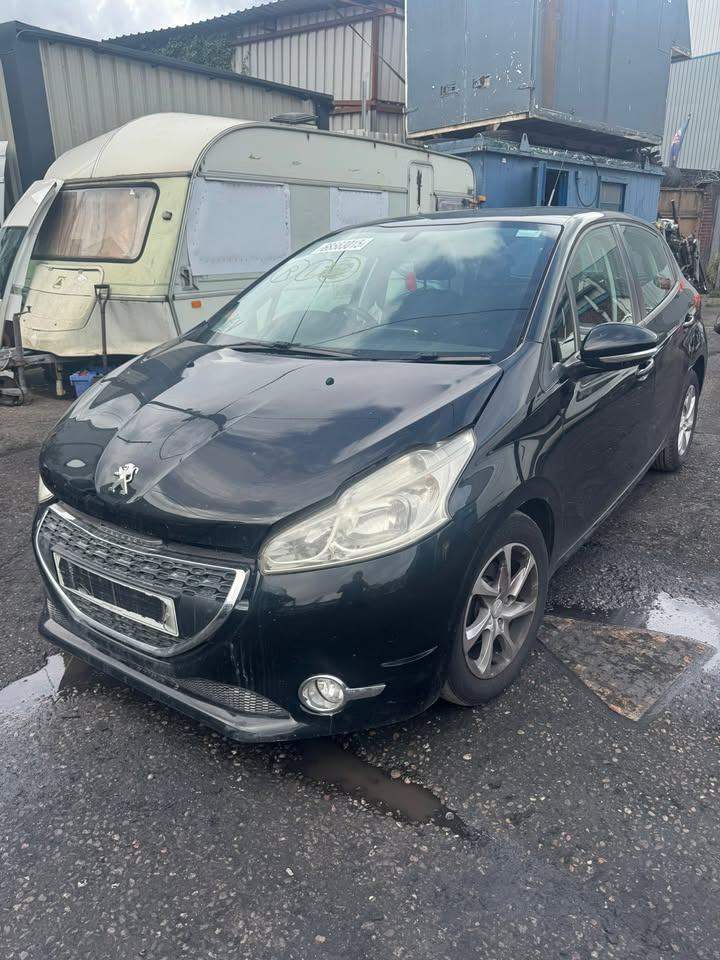2012 PEUGEOT 208 BREAKING FOR PARTS !!!