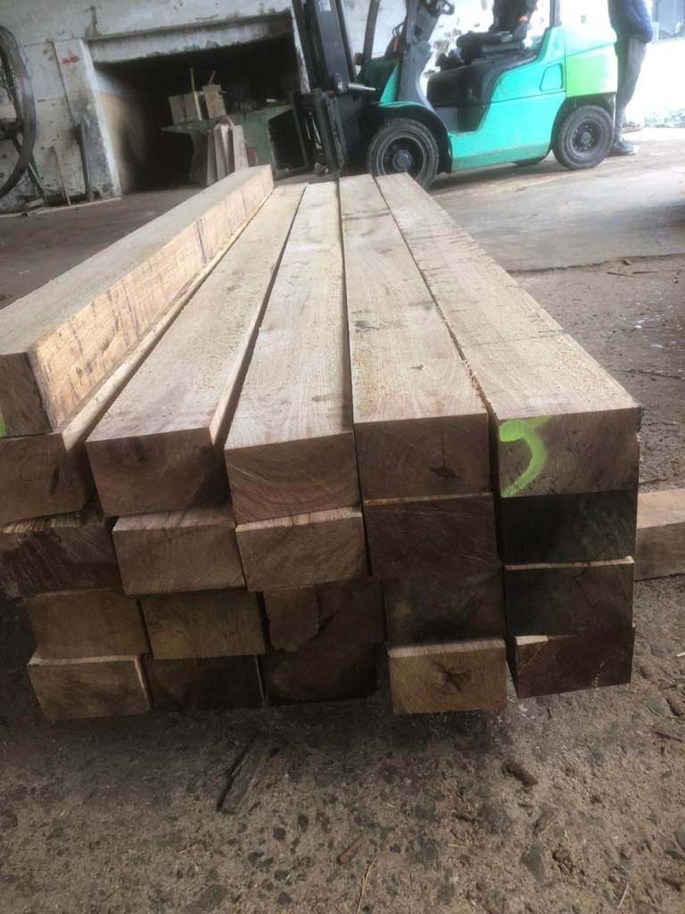 Oak beams 