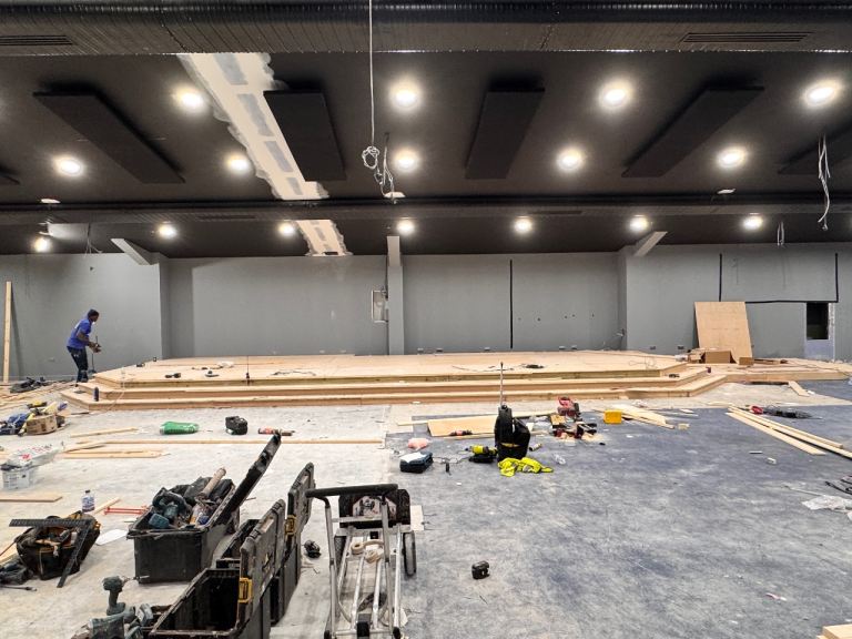 Experienced Carpenter, Fire Door Installer & Door Hanging Specialist