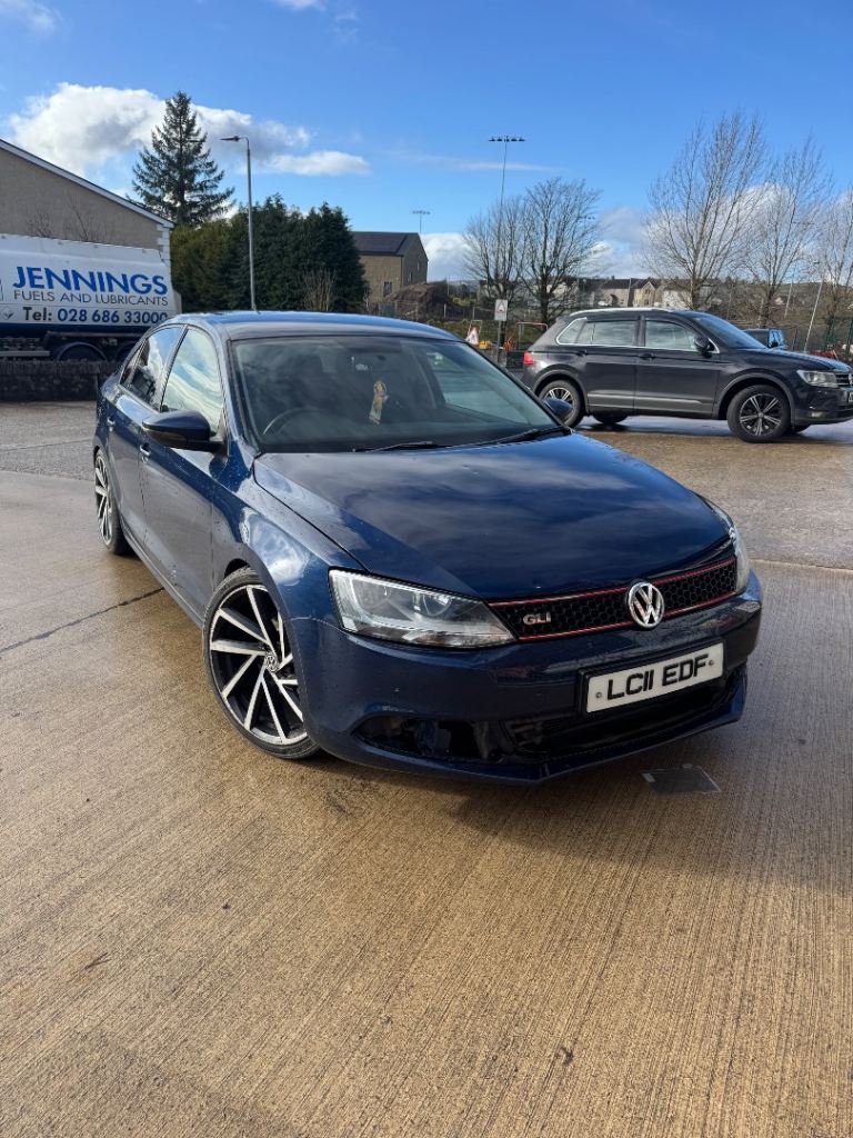 Volkswagen, JETTA, Saloon, 2011, Manual, 1598 (cc), 4 doors