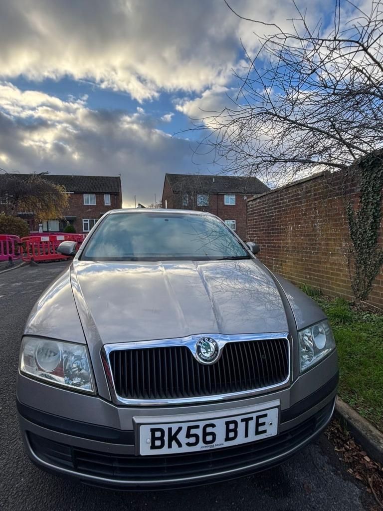 Škoda Octavia 2006 petrol automatic 