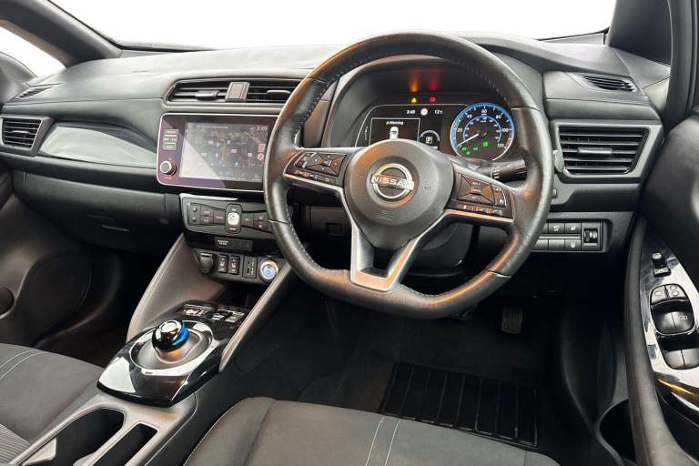 2022 Nissan Leaf 110kW N-Connecta 39kWh 5dr Auto Hatchback Electric Automatic