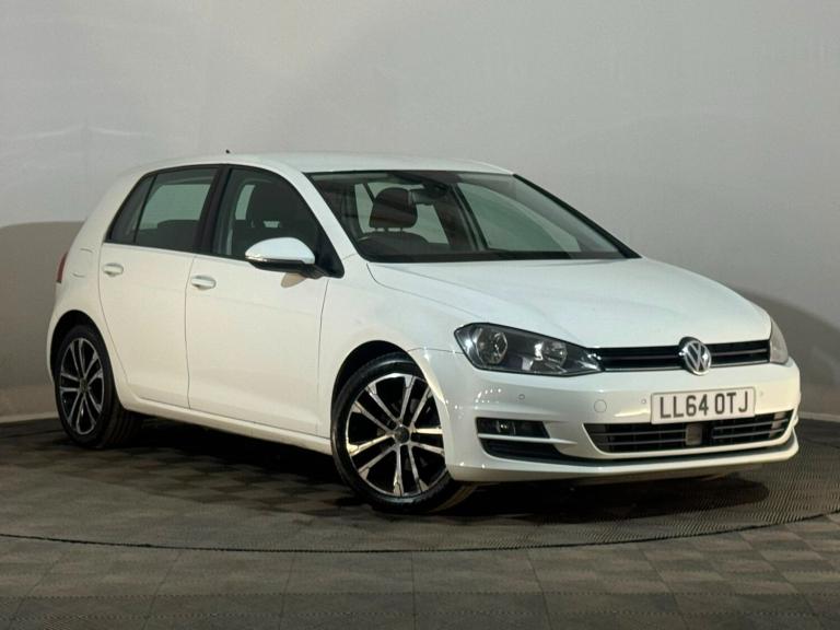 WHITE 2014 64 VOLKSWAGEN GOLF MATCH TDI 1.6 DIESEL AUTOMATIC 5 DOOR HATCHBACK
