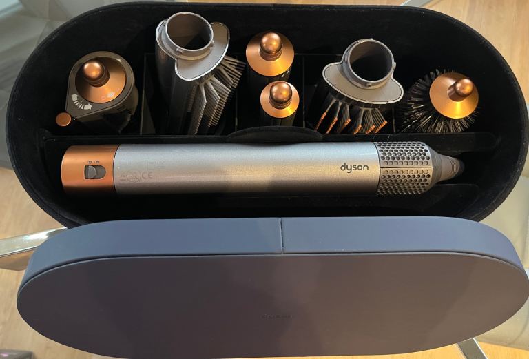 Dyson Airwrap Complete