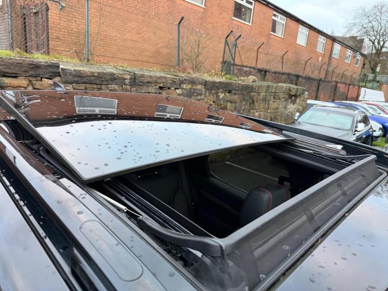 2019 Land Rover Discovery 2.0 SD4 HSE Auto 4WD Euro 6 (s/s) 5dr ESTATE Diesel Automatic