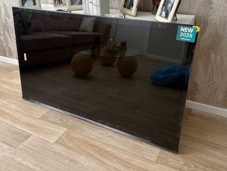 Hisense 65 inch 4k Smart Ai Tv