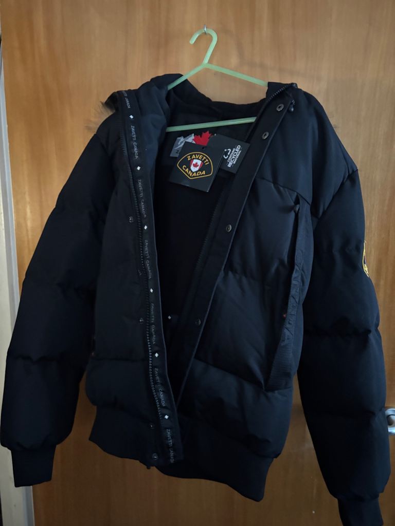 NWT Large  ZAVETTI CANADA AYLMER BOMBER JACKET