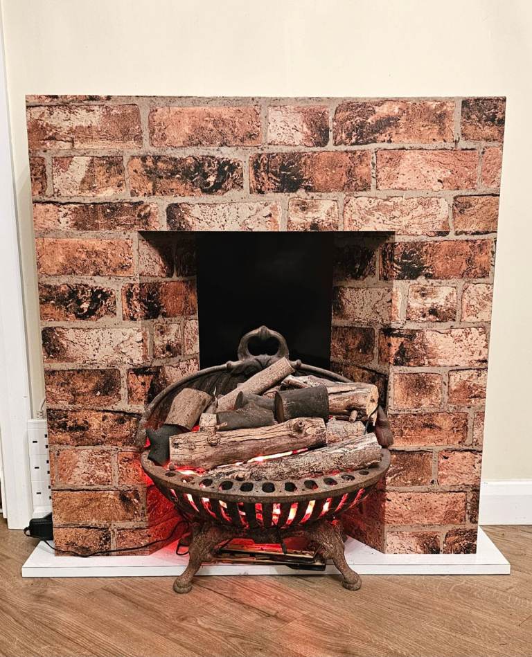 Display Fireplace for Santa's grotto or Harry Potter