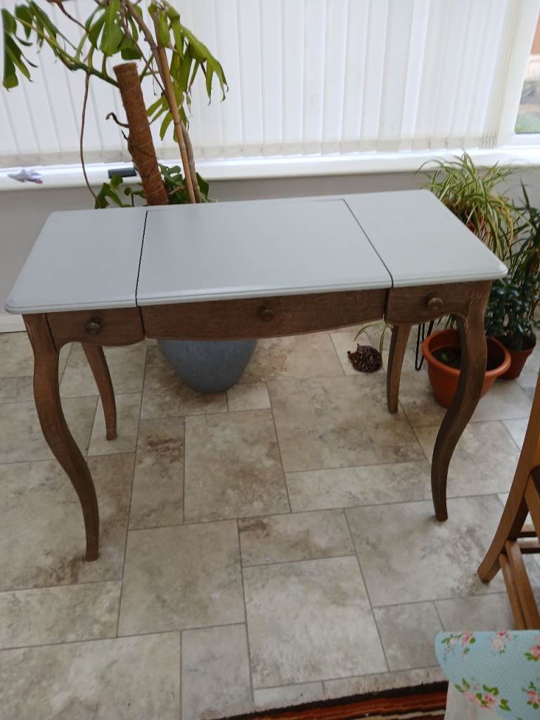 Dressingtable