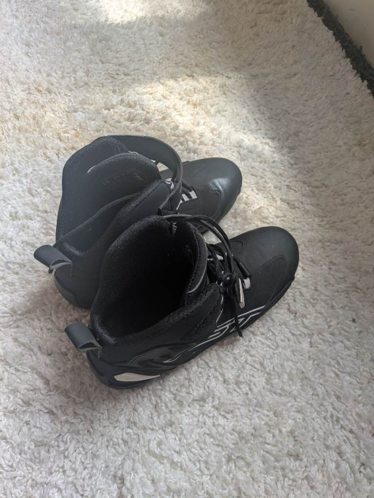 RST BOOTS
