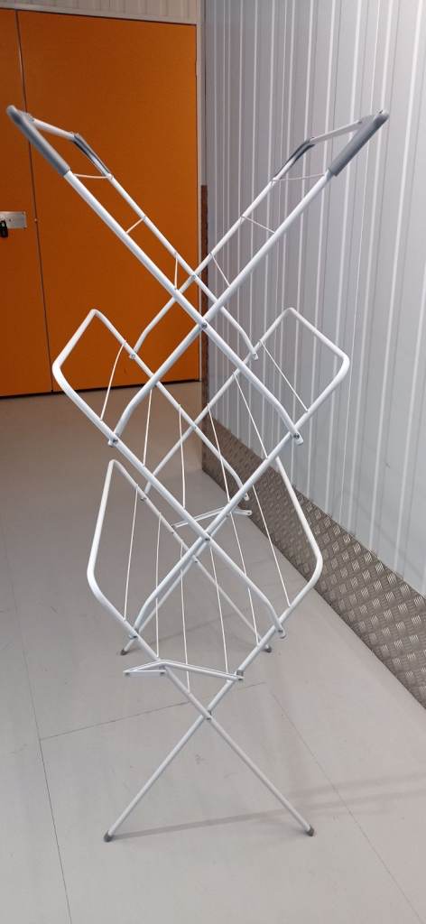 White Jumbo Indoor Clothes Airer