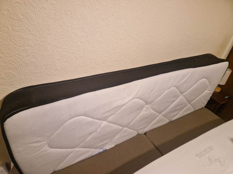 3ft 6 single divan bed with base