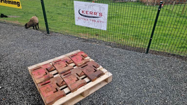 6 x international tractor front weights 