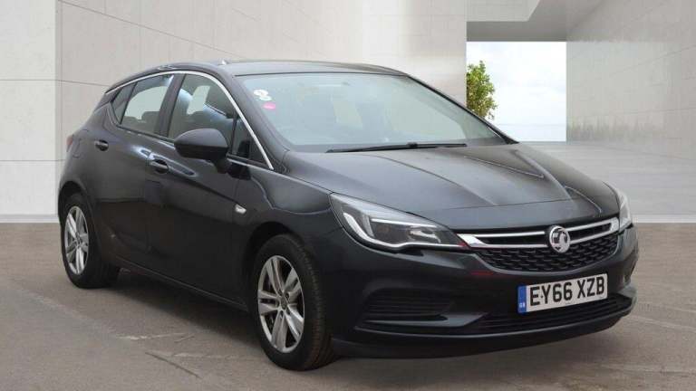 2016 Vauxhall Astra 1.6 CDTi 16V ecoFLEX Tech Line 5dr HATCHBACK DIESEL Manual