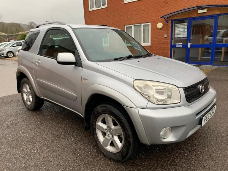 2005 Toyota RAV4 2.0 VVT-i XT-R SUV 3dr Petrol Manual 4WD (207 g/km  147 bhp) 1