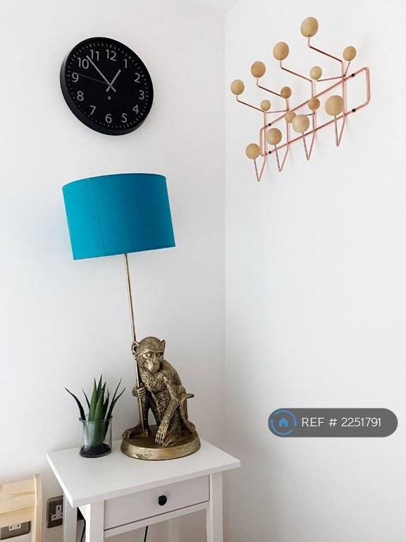 2 bedroom flat in The St. George Building, Leeds, LS1 (2 bed) (#2251791)