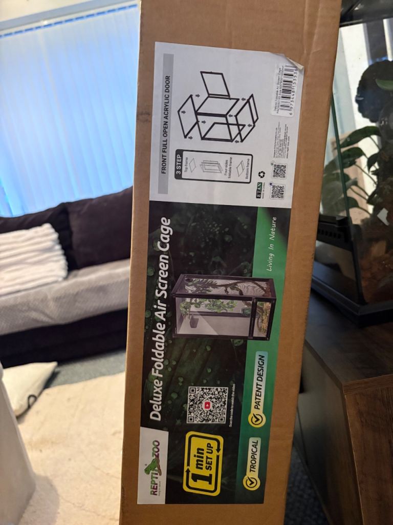Brand New Reptizoo Mesh Chameleon Screen Cage