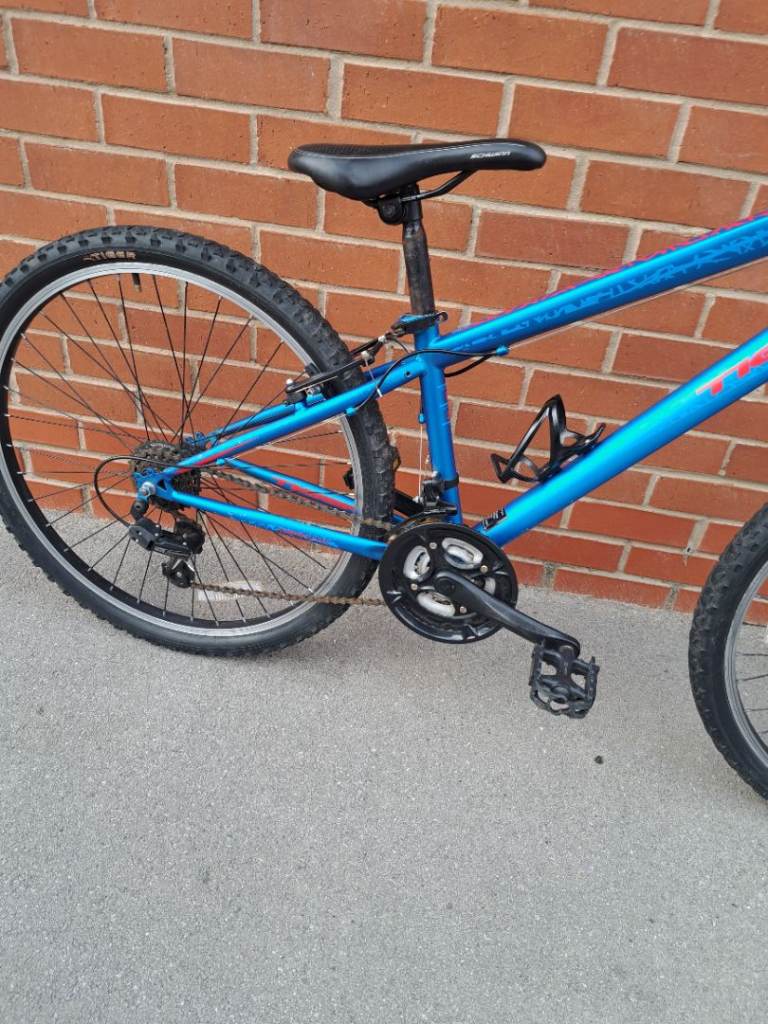 Junior's tiger fury mountain bike good condition 