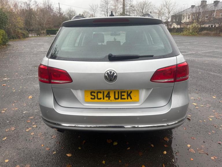 2014 Volkswagen Passat 1.6 TDI BlueMotion Tech Executive Euro 5 (s/s) 5dr ESTATE Diesel Manual
