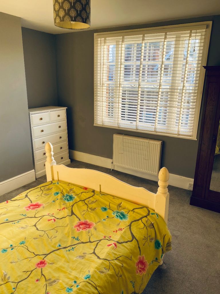 Lovely bright double room