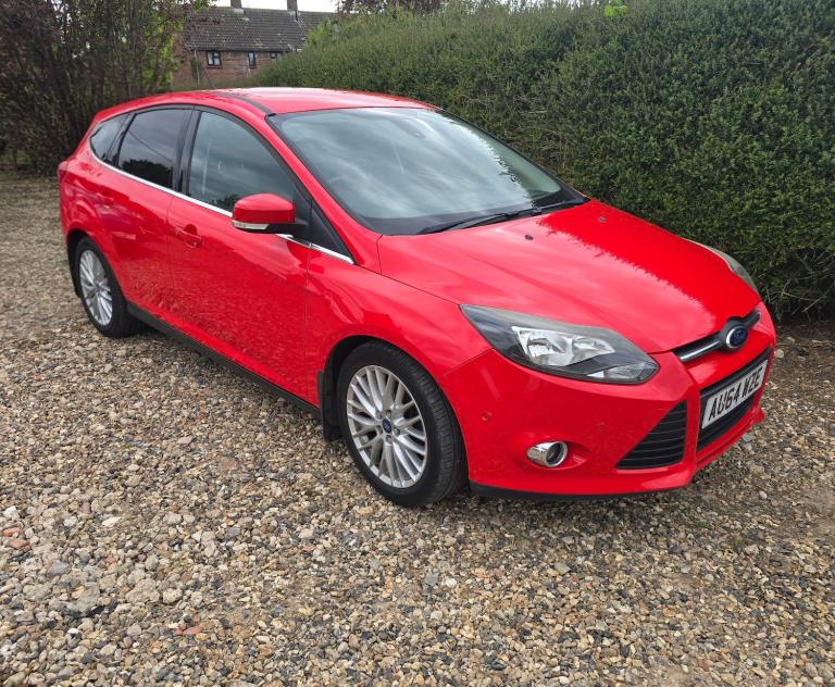 2014 Ford Focus 1.6 TDCi 115 Zetec Navigator 5dr HATCHBACK Diesel Manual