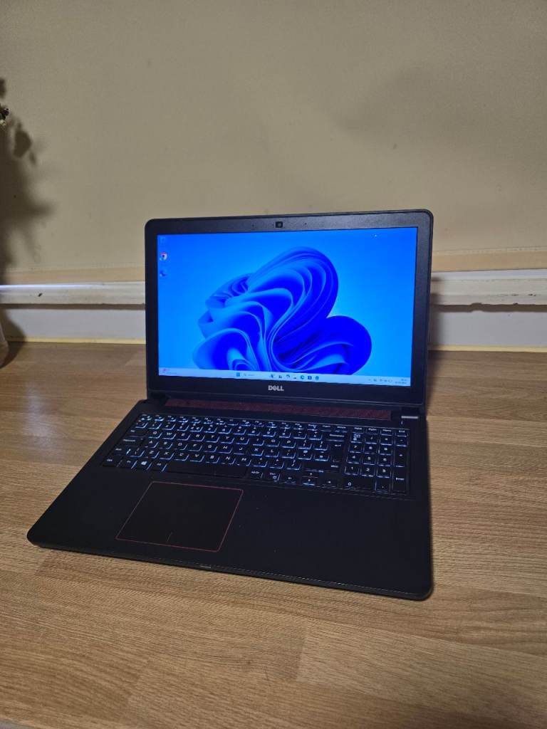 Dell inspirion gaming laptop 