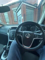 Vauxhall, ASTRA, Hatchback, 2010, Manual, 1956 (cc), 5 doors ( £600 The lowest it can go ) 