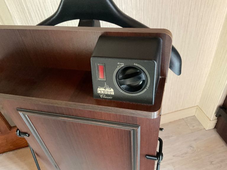 Corby trouser press