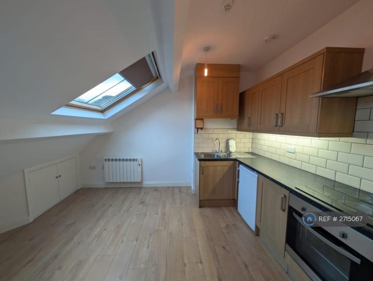 1 bedroom flat in West Road, Lancaster, LA1 (1 bed) (#2715067)