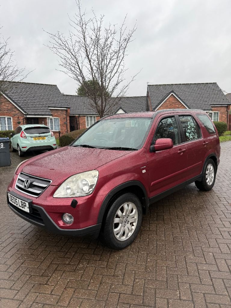 HONDA CRV PETROL 4X4  2005 lots of extras * AUTOMATIC*