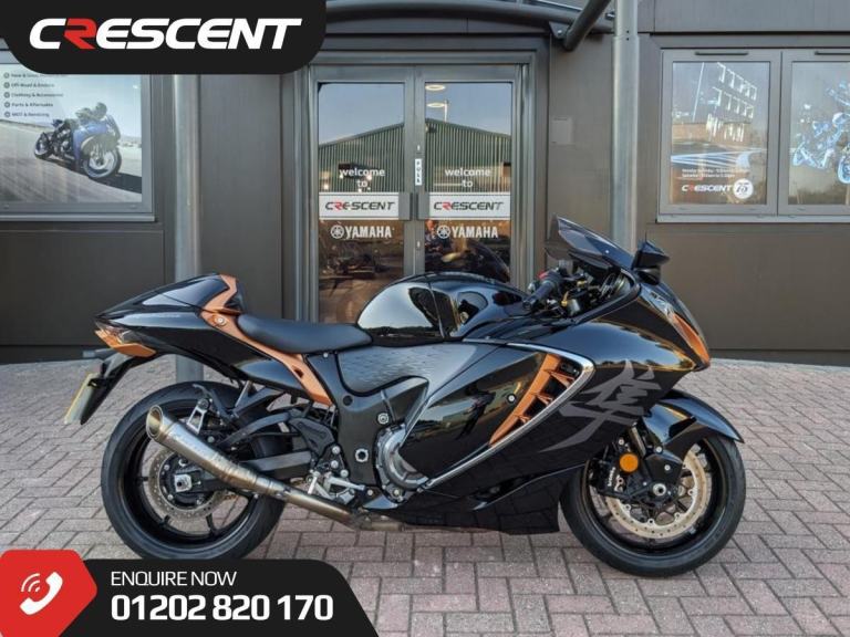 SUZUKI GSX1300R HAYABUSA 2022- BLACK & GOLD- PRO RACE EXHAUSTS- 3 SERVICE STAMPS