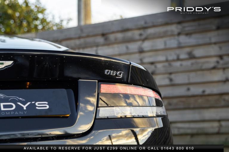 ASTON MARTIN DB9 5.9 - 13 Stamp service portfolio - Future classic by Aston