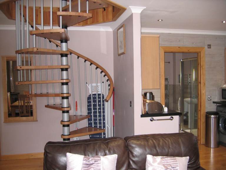 3 bedroom cottage available a short drive north of Fort William