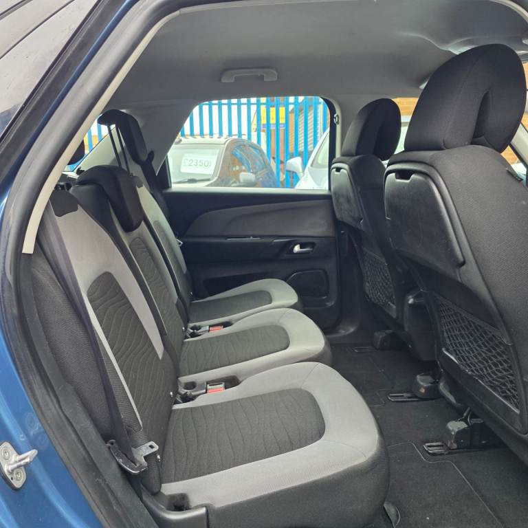 CITROEN C4 PICASSO VTR+ MODEL 1.6 DIESEL 115 BHP YEAR 2014 £20 ROAD TAX PER YEAR LOW MILES!!!