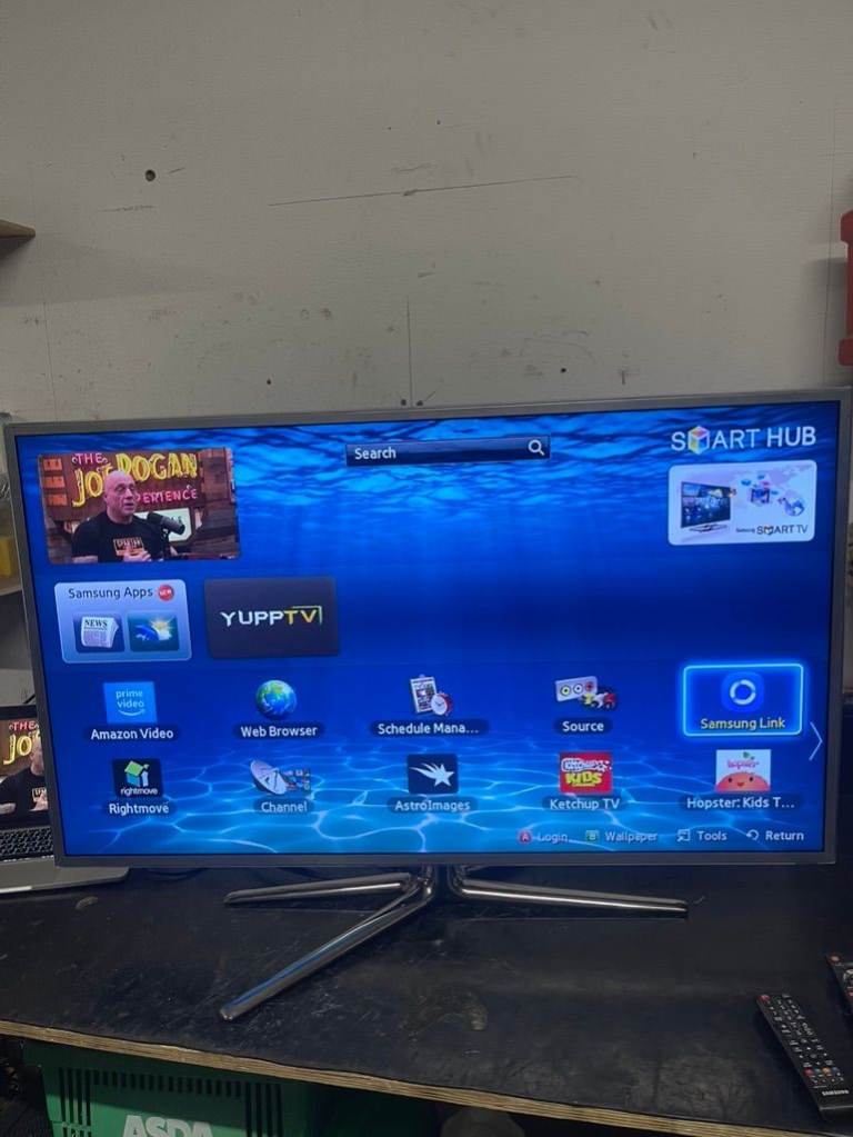 46" Samsung LED SMART TV