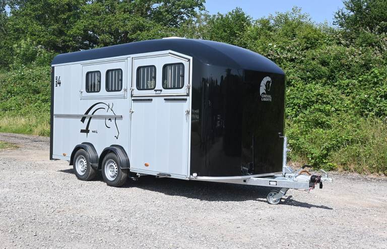 New Cheval Liberte Maxi 4 Horse Trailer 