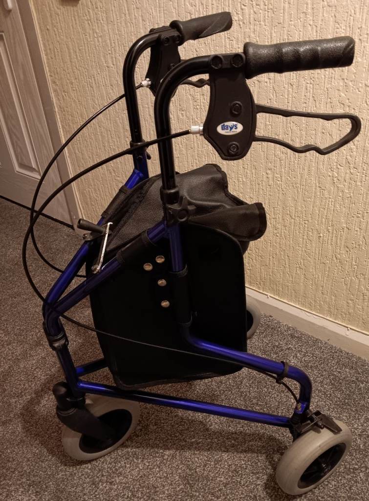 Mobility walker with basket